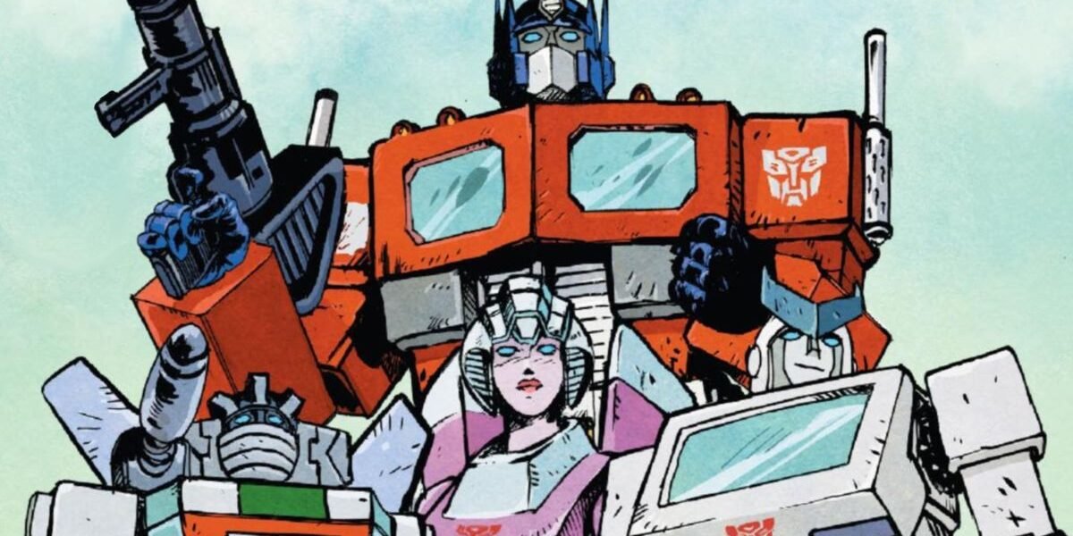 Get a look inside the new Transformers #1